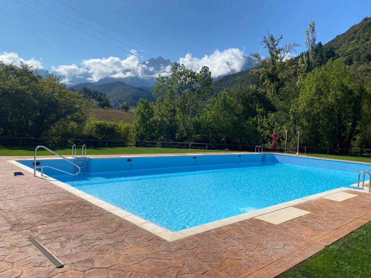 Albergue La Cabana Turieno Exteriér fotografie